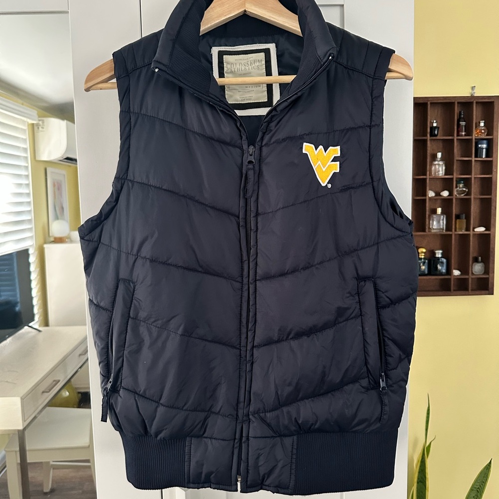 Women’s Navy West Virginia University Quilted Puffer Vest- Size Medium